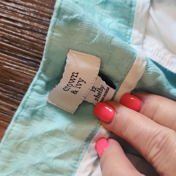 Crown and Ivy Shelby Shorts - Picture 2 of 4